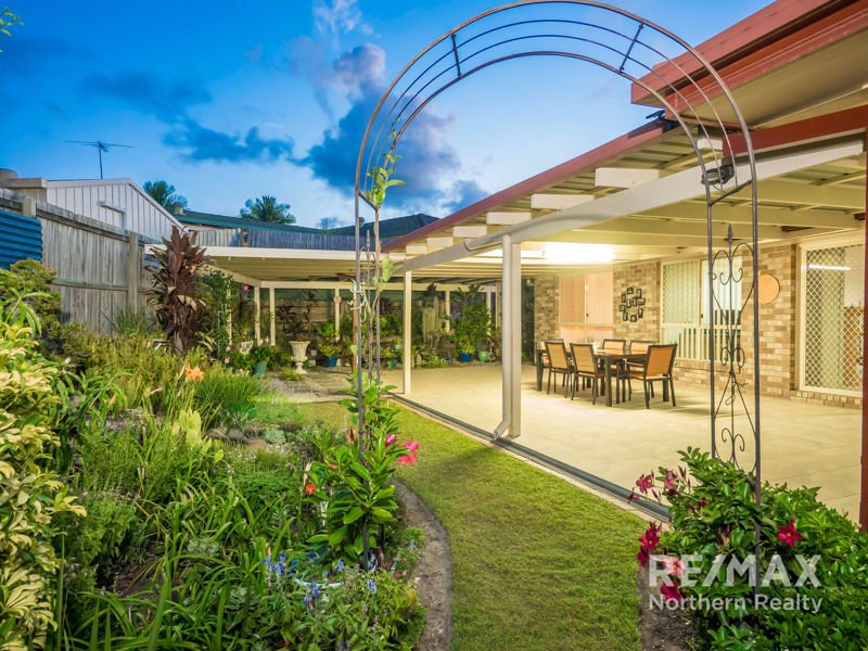 Photo - 25 Flinders Way, Albany Creek QLD 4035 - Image 18