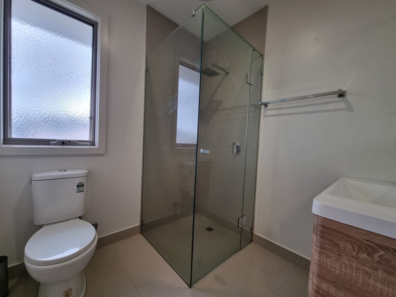 Photo - 2/5 Florence Avenue, Clayton VIC 3168 - Image 9