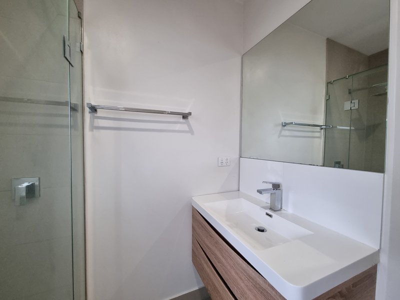 Photo - 2/5 Florence Avenue, Clayton VIC 3168 - Image 10