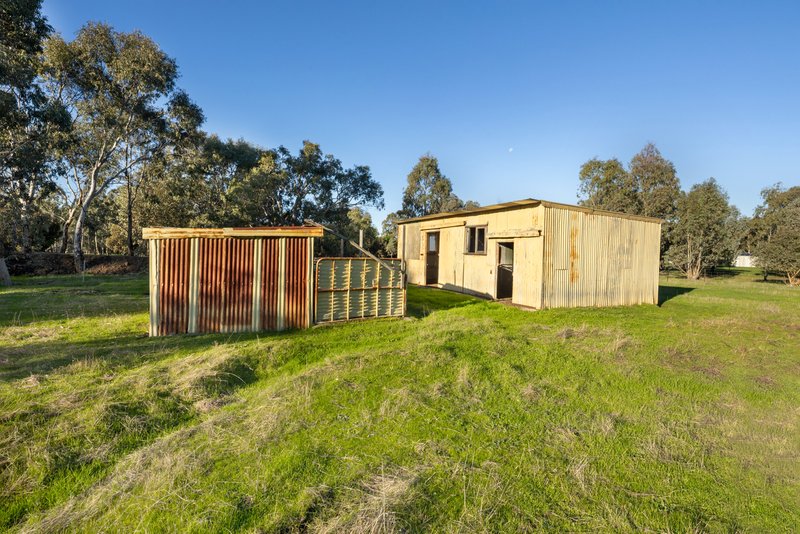 Photo - 25 Foulkes Crescent, Clunes VIC 3370 - Image 12