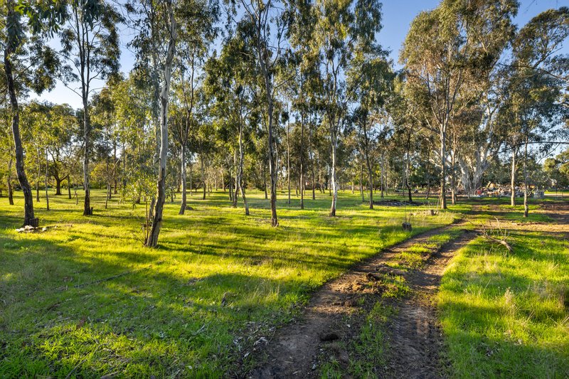 Photo - 25 Foulkes Crescent, Clunes VIC 3370 - Image 17
