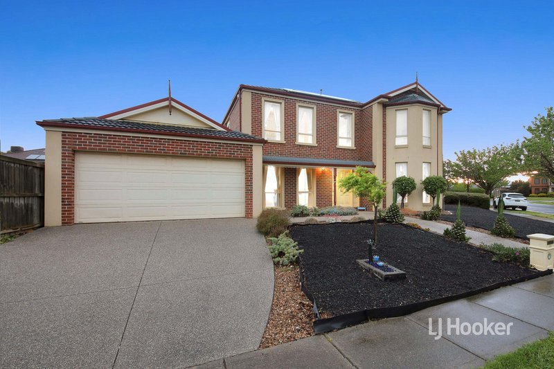 Photo - 25 Fuchsia Crescent, Point Cook VIC 3030 - Image 2