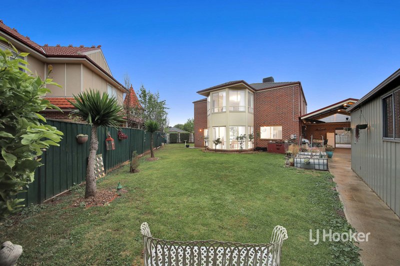 Photo - 25 Fuchsia Crescent, Point Cook VIC 3030 - Image 23