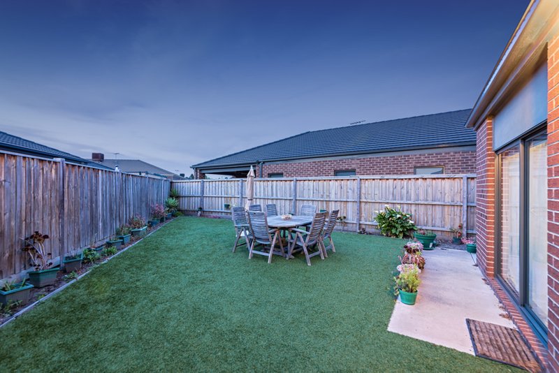 Photo - 25 Fulham Way, Wollert VIC 3750 - Image 8