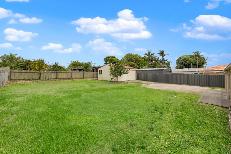 Photo - 25 Fullerton Street, Birkdale QLD 4159 - Image 11