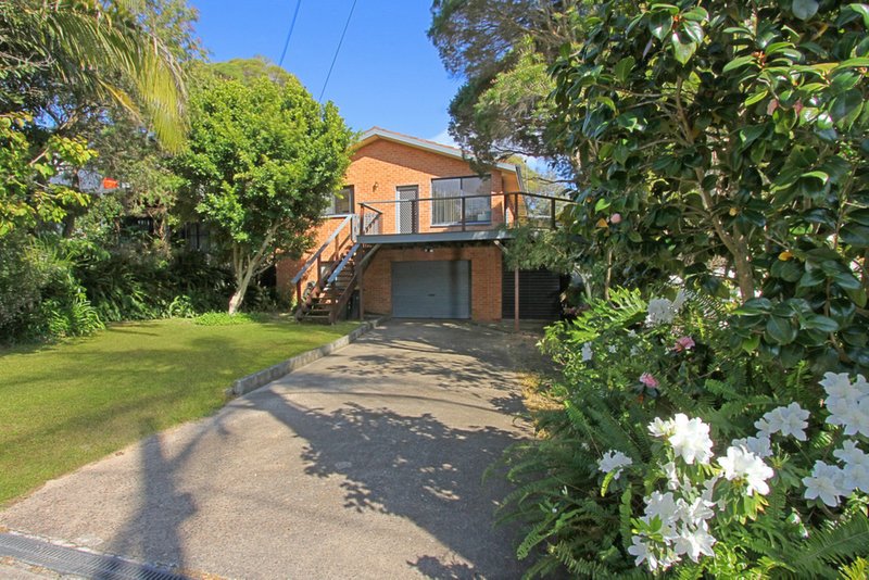 25 Garagarang St , Malua Bay NSW 2536