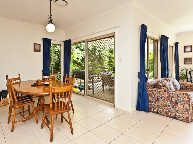 Photo - 25 Gardenia Parade, North Lakes QLD 4509 - Image 5