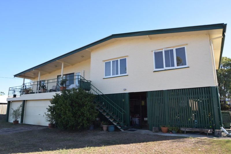 Photo - 25 Gardner Street, Toogoolawah QLD 4313 - Image 9