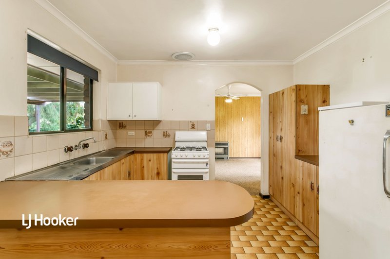 Photo - 25 Gaylard Crescent, Redwood Park SA 5097 - Image 3