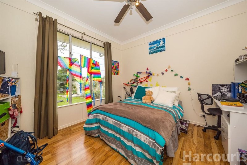 Photo - 25 Gidya Ave , Bongaree QLD 4507 - Image 7