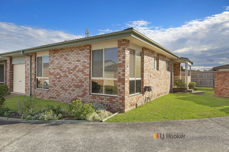 25 Gilbert Avenue, Gorokan NSW 2263