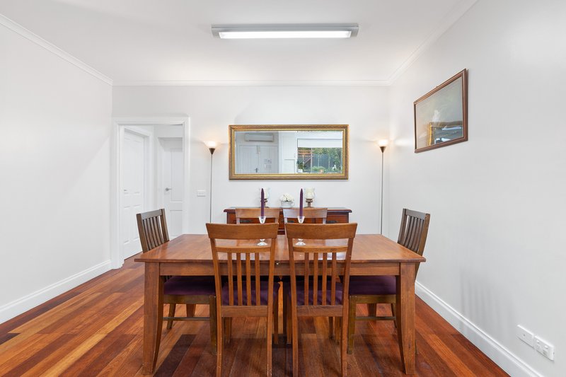 Photo - 25 Glencannon Crescent, Clayton South VIC 3169 - Image 7