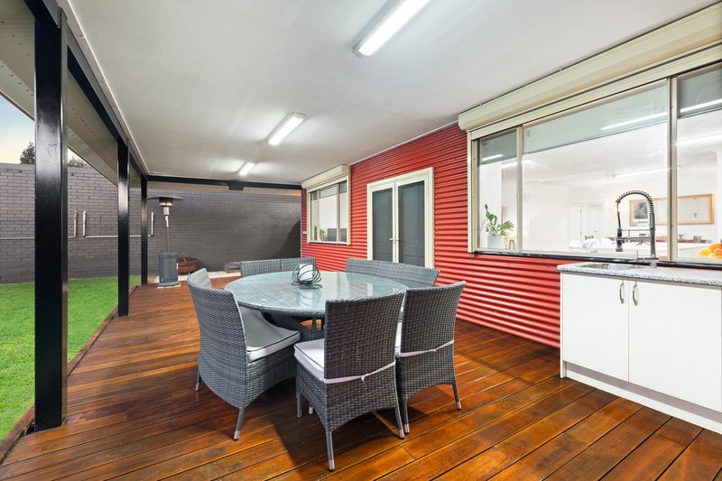 Photo - 25 Glencannon Crescent, Clayton South VIC 3169 - Image 15