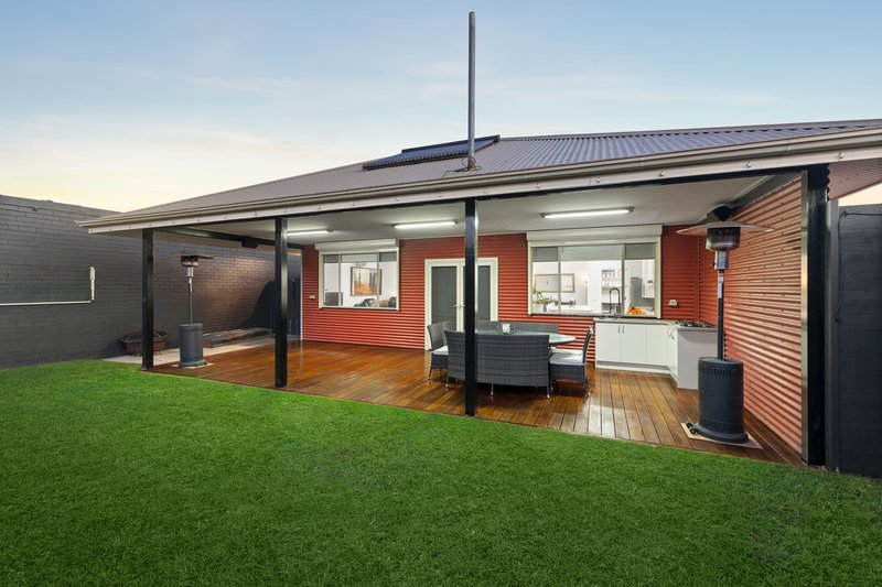 Photo - 25 Glencannon Crescent, Clayton South VIC 3169 - Image 17