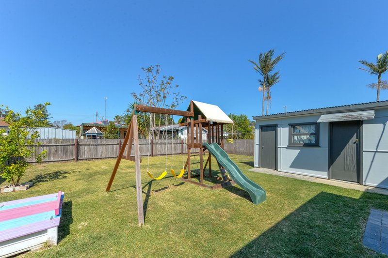 Photo - 25 Graham Street, Unanderra NSW 2526 - Image 7