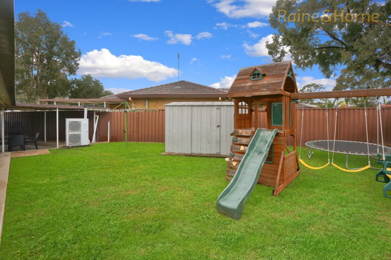 Photo - 25 Greenway Avenue, Shalvey NSW 2770 - Image 5