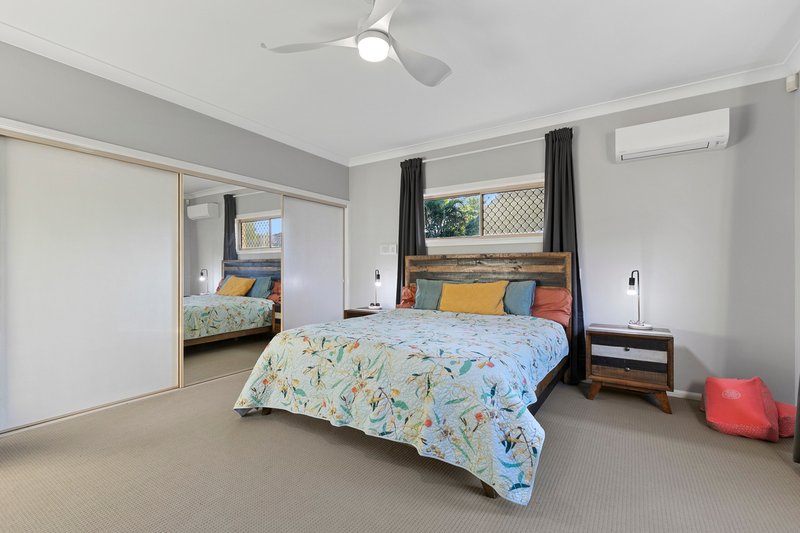 Photo - 25 Greggor Street, Wynnum West QLD 4178 - Image 14