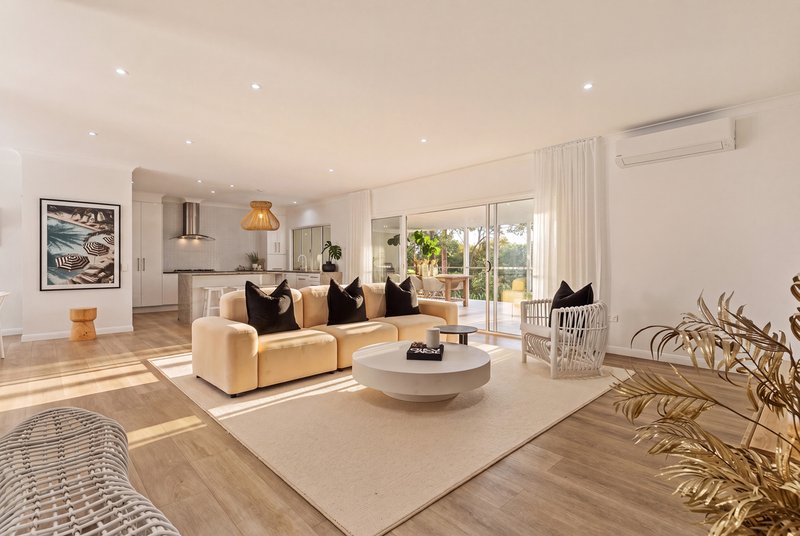 Photo - 25 Grenaside Court, Robina QLD 4226 - Image 3