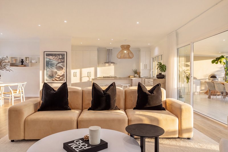 Photo - 25 Grenaside Court, Robina QLD 4226 - Image 5