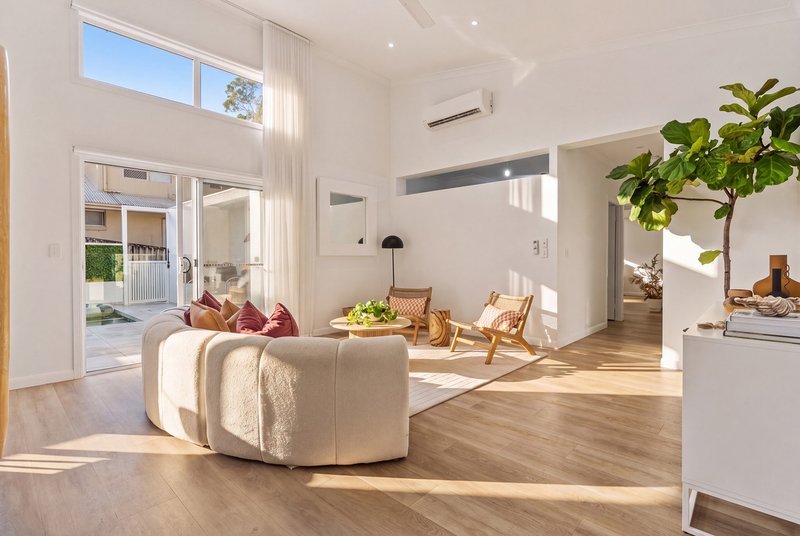 Photo - 25 Grenaside Court, Robina QLD 4226 - Image 13