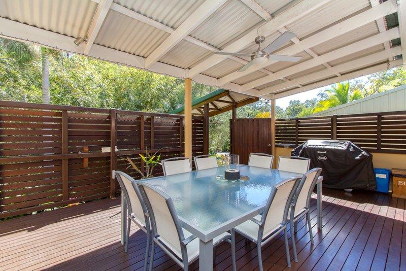 Photo - 25 Gunsynd Drive, Mudgeeraba QLD 4213 - Image 4