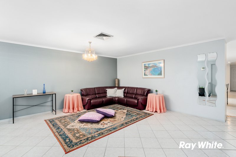 Photo - 25 Gwydir Avenue, Quakers Hill NSW 2763 - Image 2