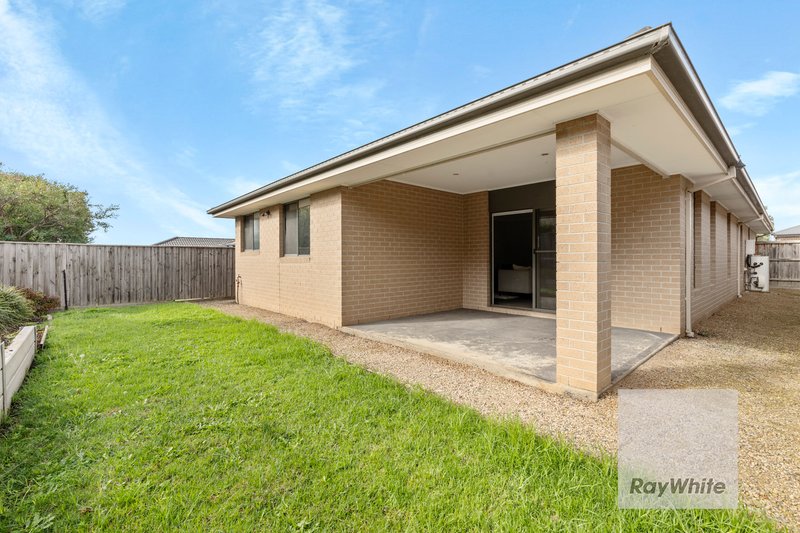 Photo - 25 Gyrfalcon Way, Doreen VIC 3754 - Image 14