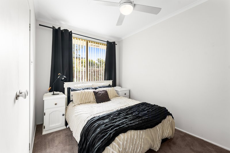 Photo - 25 Hakea Parade, Medowie NSW 2318 - Image 6