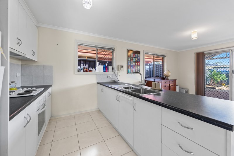 Photo - 25 Hamra Drive, Smithfield SA 5114 - Image 3