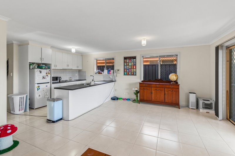 Photo - 25 Hamra Drive, Smithfield SA 5114 - Image 5