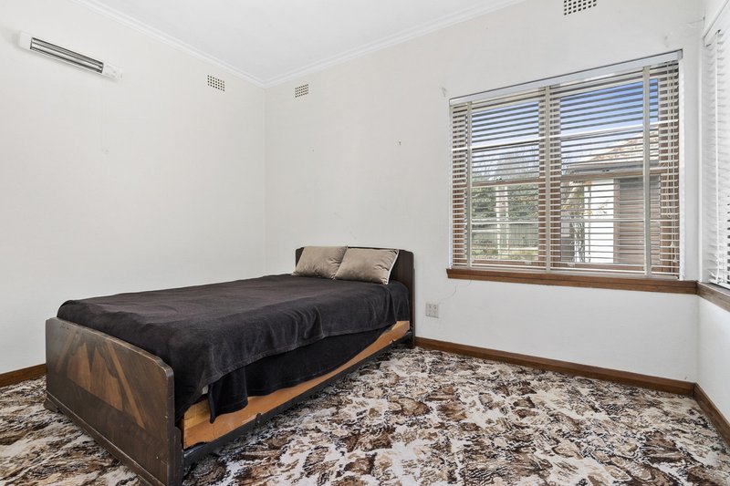 Photo - 25 Hann Street, Griffith ACT 2603 - Image 12