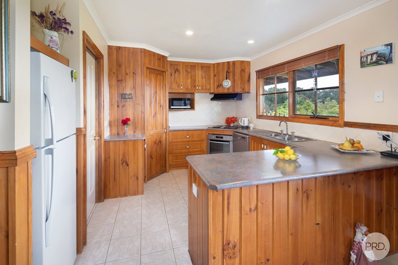 Photo - 25 Harvey Street, Creswick VIC 3363 - Image 7