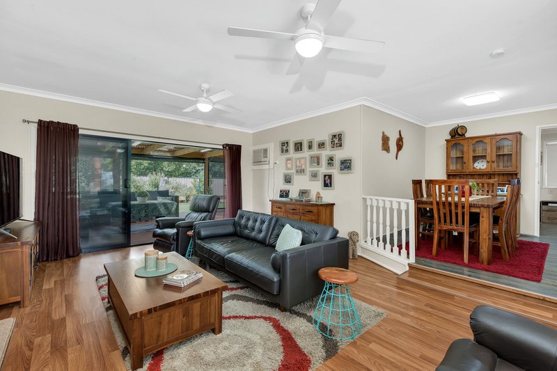 Photo - 25 Hayden Street, Hoppers Crossing VIC 3029 - Image 5