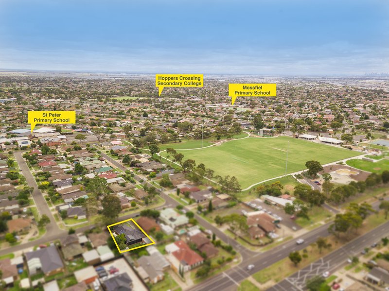 Photo - 25 Hayden Street, Hoppers Crossing VIC 3029 - Image 15