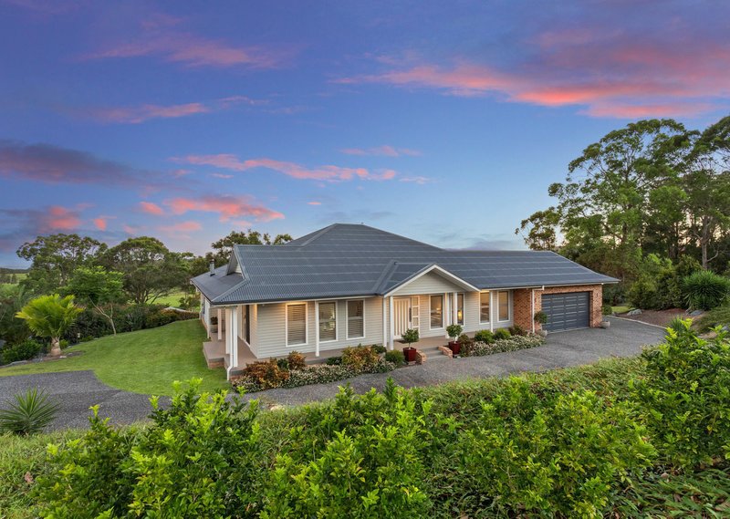 25 Headland Drive, Hallidays Point NSW 2430