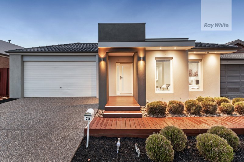 25 Hedges Street, Craigieburn VIC 3064