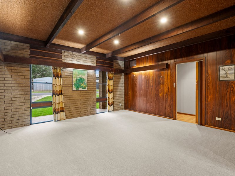 Photo - 25 Helms Court, Benalla VIC 3672 - Image 6