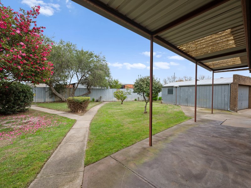Photo - 25 Helms Court, Benalla VIC 3672 - Image 13