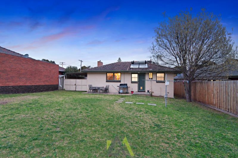 Photo - 25 Helvetia Court, Frankston VIC 3199 - Image 11