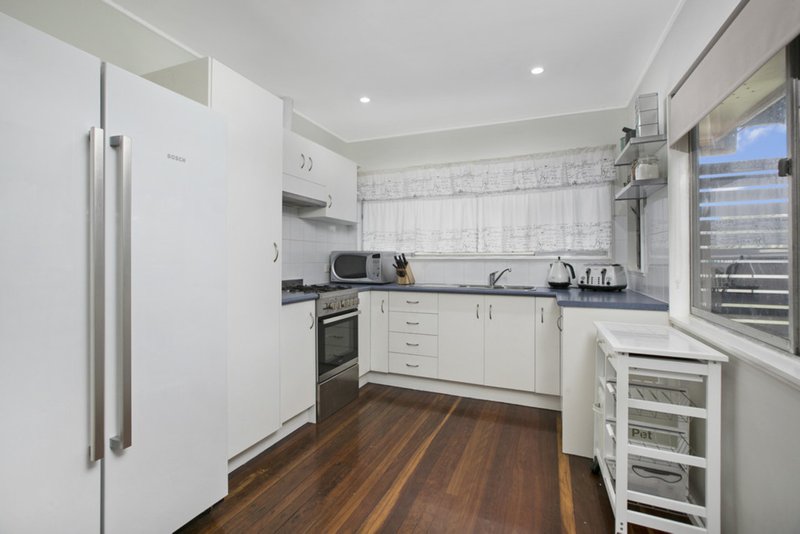 Photo - 25 Hemsworth Street, Acacia Ridge QLD 4110 - Image 3