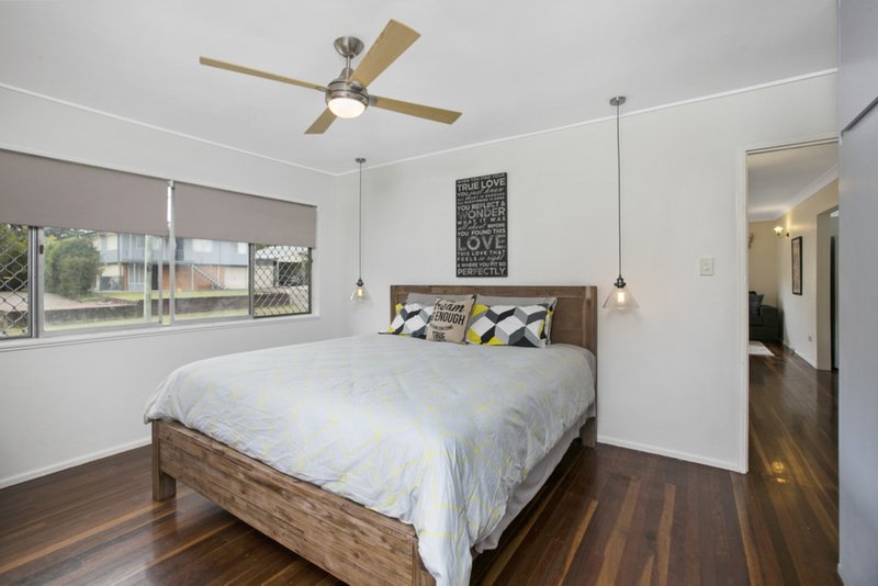 Photo - 25 Hemsworth Street, Acacia Ridge QLD 4110 - Image 8