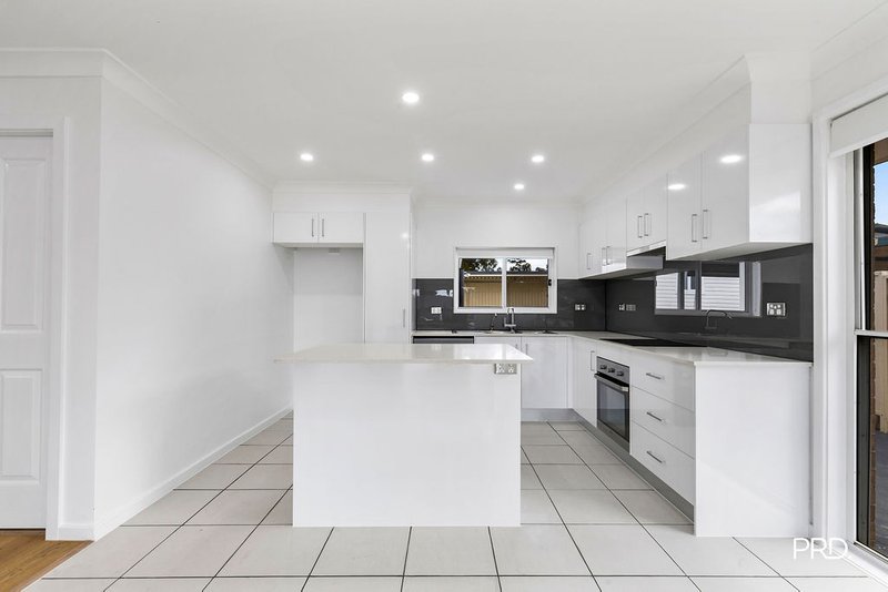 Photo - 25 Henry Lawson Avenue, Werrington County NSW 2747 - Image 29