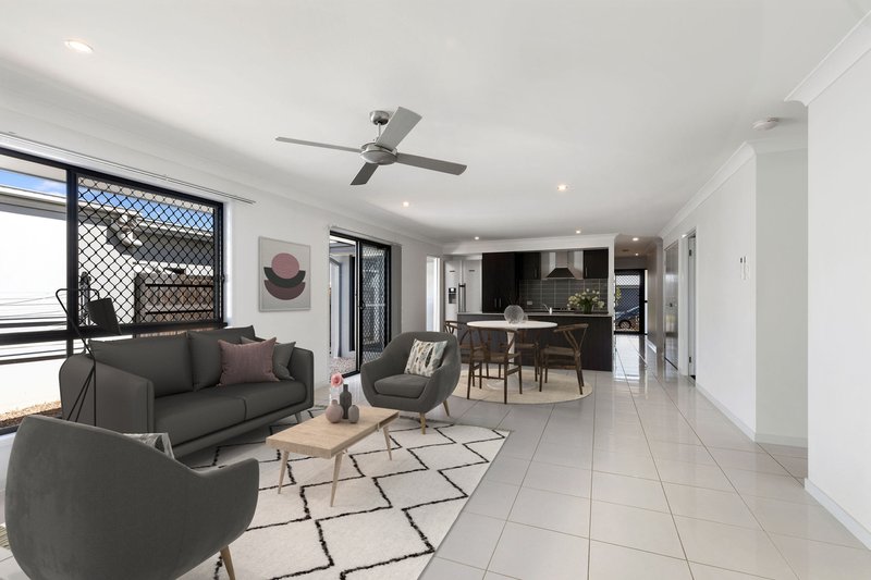 Photo - 25 Hideaway Street, Birtinya QLD 4575 - Image 3