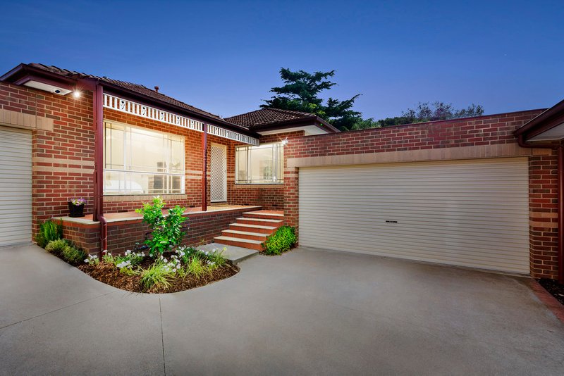 Photo - 2/5 Highland Avenue, Oakleigh East VIC 3166 - Image 2