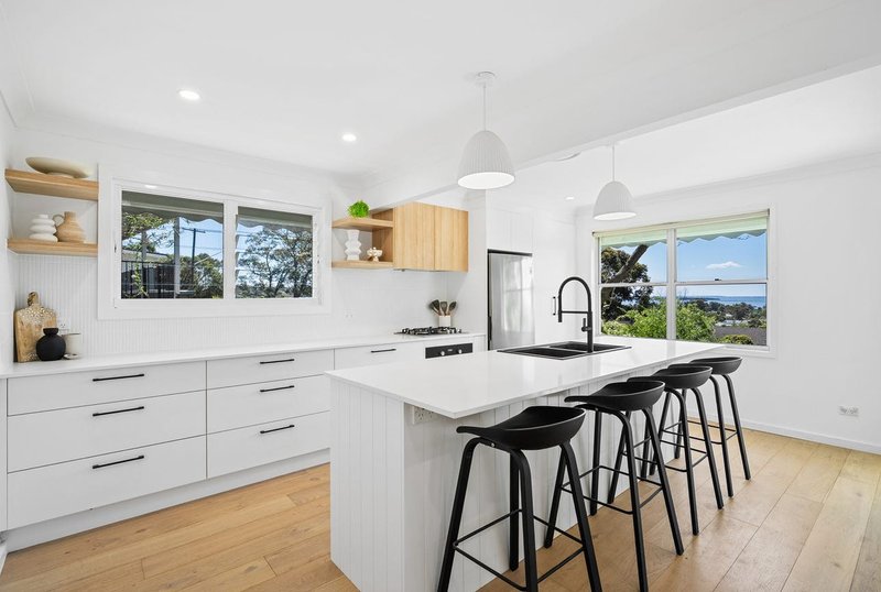 Photo - 25 Hillside Drive, Berkeley Vale NSW 2261 - Image 2