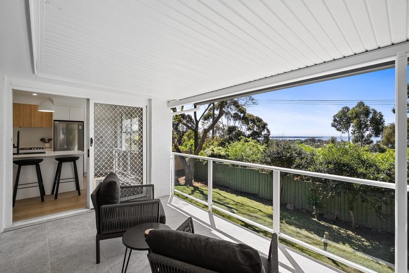 Photo - 25 Hillside Drive, Berkeley Vale NSW 2261 - Image 5