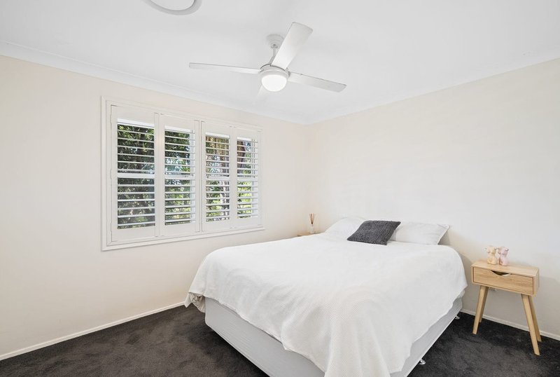 Photo - 25 Hillside Drive, Berkeley Vale NSW 2261 - Image 8