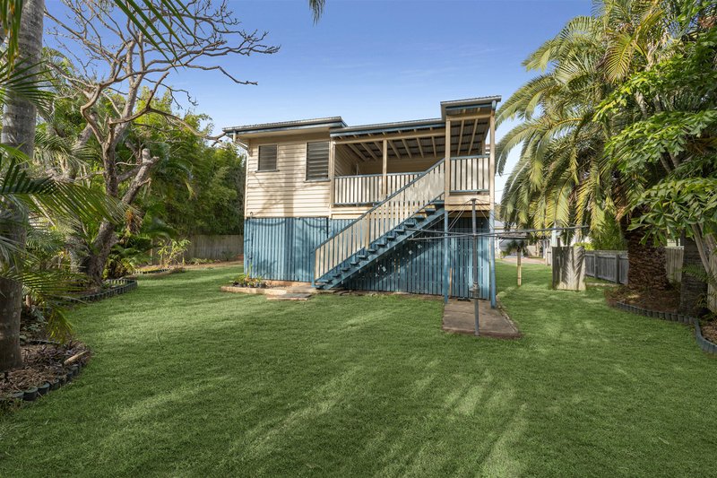 Photo - 25 Hillview Terrace, Moorooka QLD 4105 - Image 7