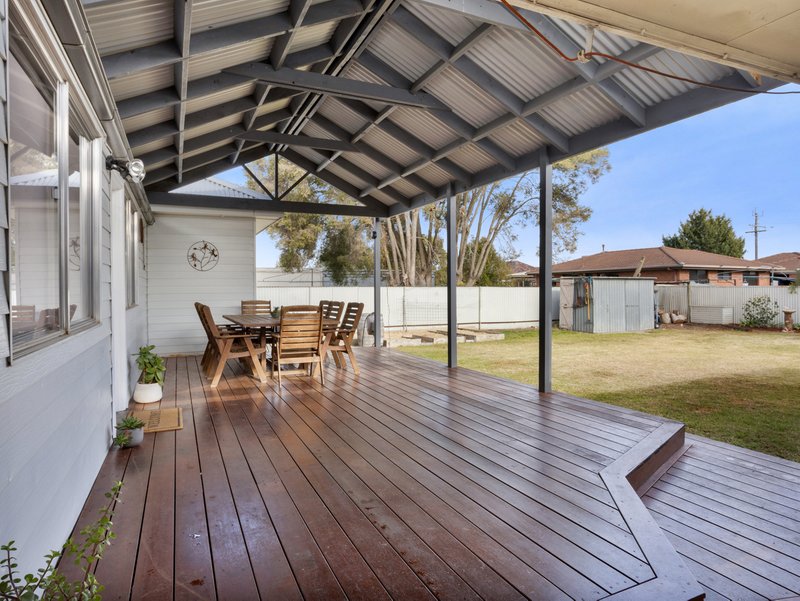 Photo - 25 Hinchley Street, Wangaratta VIC 3677 - Image 14