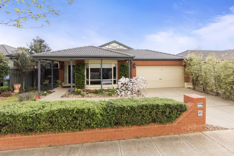 25 Hindmarsh Drive, Manor Lakes VIC 3024